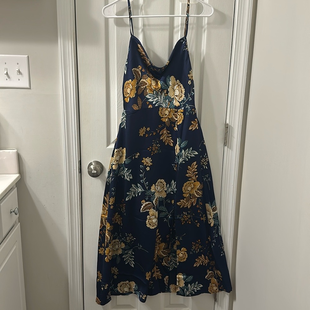Petal & Pup Navy Floral maxi/midi wedding guest dress with slit